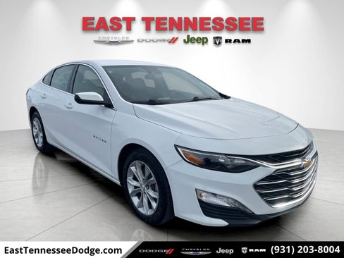 Used 2025 Chevrolet Malibu LT image 1