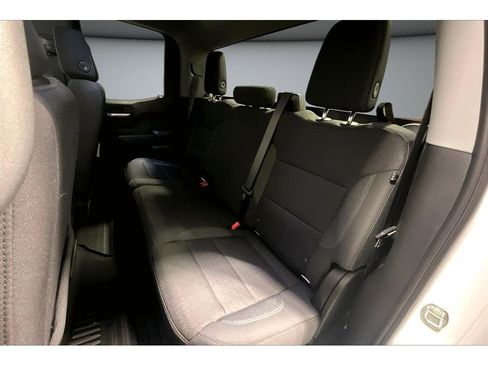 Used 2023 Chevrolet Silverado 1500 Custom image 25