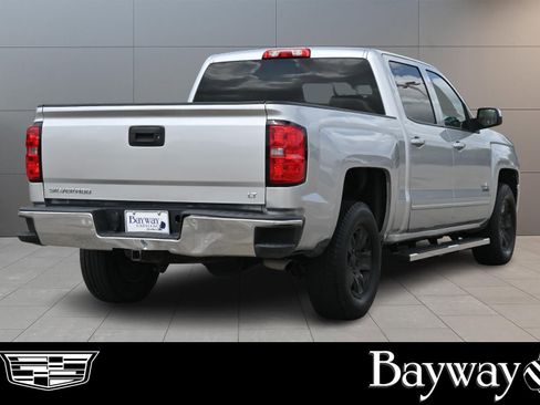 Used 2018 Chevrolet Silverado 1500 LT w/ All Star Edition RWD image 5