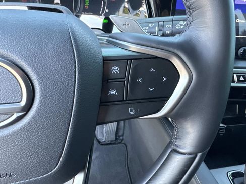 Certified 2024 Lexus RX 450h AWD w/ Luxury Package image 30