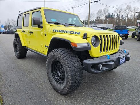 Used 2023 Jeep Wrangler Unlimited Rubicon 4xe w/ Steel Bumper Group image 7