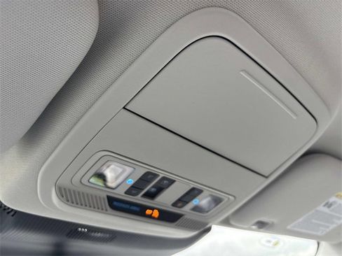 New 2026 Ford Explorer Active w/ Active Comfort Package image 31