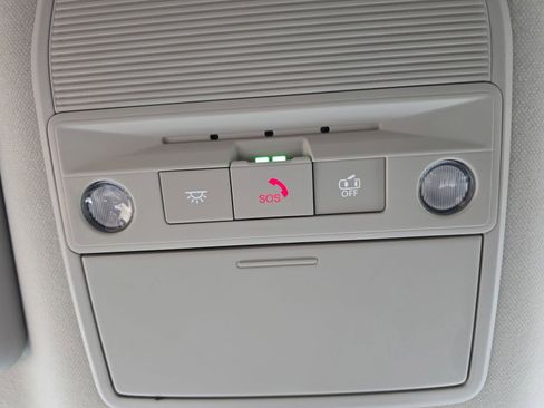 Used 2026 Nissan Sentra SR w/ Floor Mat Package FWD image 24