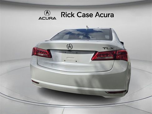 Used 2019 Acura TLX image 6