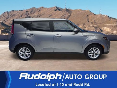 Used 2025 Kia Soul LX w/ LX Technology Package image 6