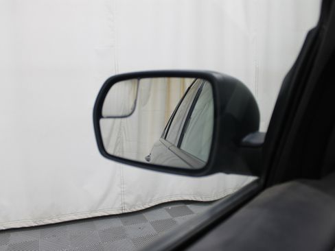 Used 2015 Ford Edge SE image 12