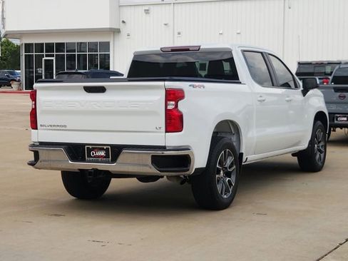 Used 2023 Chevrolet Silverado 1500 LT AWD/4WD image 5