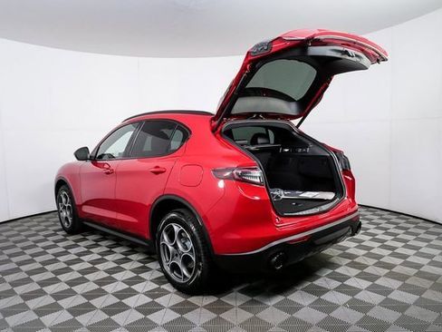 New 2025 Alfa Romeo Stelvio Sprint AWD/4WD image 34