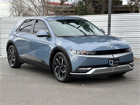 Used 2024 Hyundai Ioniq 5 SE image 29