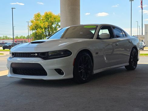 Used 2022 Dodge Charger Scat Pack w/ Driver Convenience Group RWD image 2