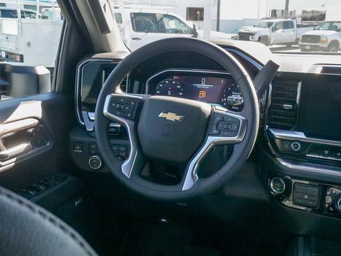 New 2026 Chevrolet Silverado 3500 LTZ w/ LTZ Premium Package image 14