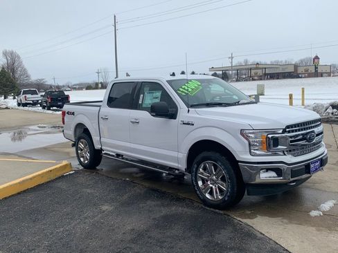 Used 2020 Ford F150 XLT w/ Equipment Group 302A Luxury AWD/4WD image 2