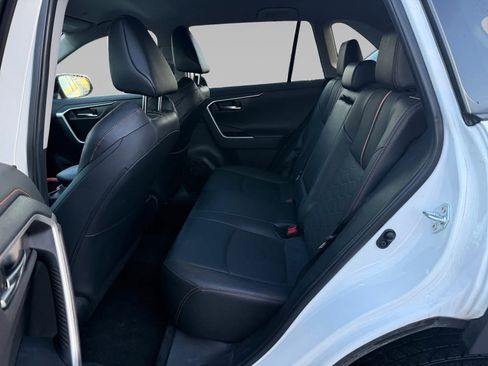 Used 2024 Toyota RAV4 Adventure image 13