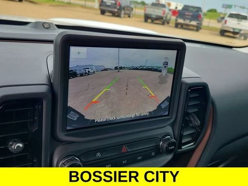 Used 2023 Ford Bronco Sport Outer Banks w/ Tech Package AWD/4WD image 15