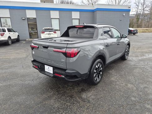 Used 2025 Hyundai Santa Cruz SEL image 3