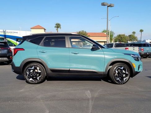 New 2026 Kia Seltos S FWD image 4