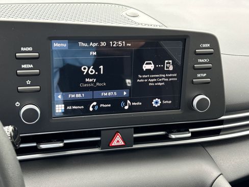 New 2026 Hyundai Elantra SE FWD image 21