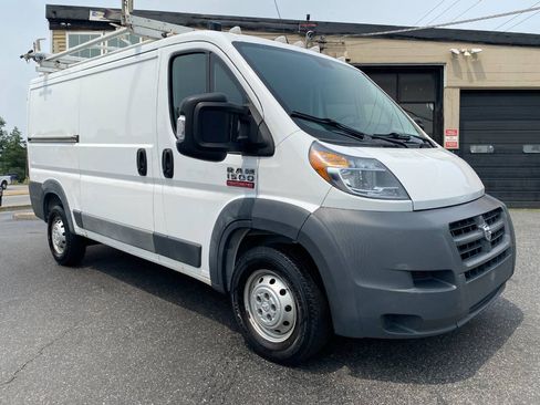 Used 2017 RAM ProMaster 1500 FWD image 1