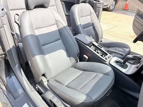 Used 2009 Volvo C70 T5 FWD image 45