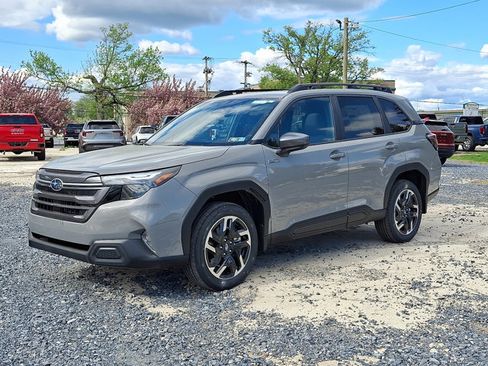 New 2026 Subaru Forester Premium AWD/4WD image 3