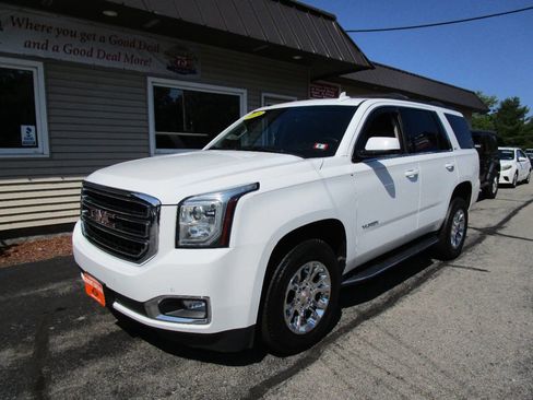 Used 2018 GMC Yukon SLT image 2