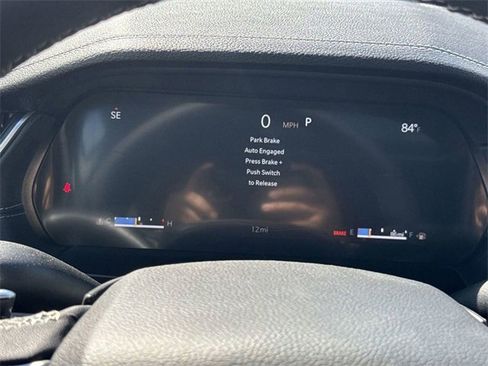 New 2025 Jeep Grand Cherokee L Limited w/ Luxury Tech Group II image 17