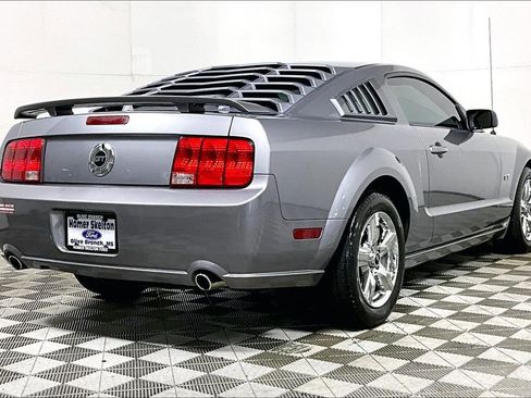 Used 2007 Ford Mustang GT Premium image 12