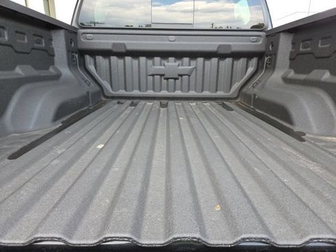 Used 2025 Chevrolet Colorado ZR2 AWD/4WD image 30