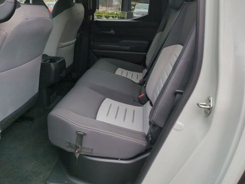 Used 2024 Toyota Tacoma TRD Off-Road image 14