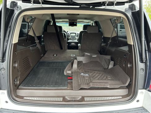 Used 2018 GMC Yukon XL Denali w/ Open Road Package AWD/4WD image 28