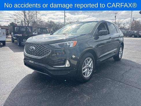 Used 2024 Ford Edge SEL w/ Convenience Package image 2