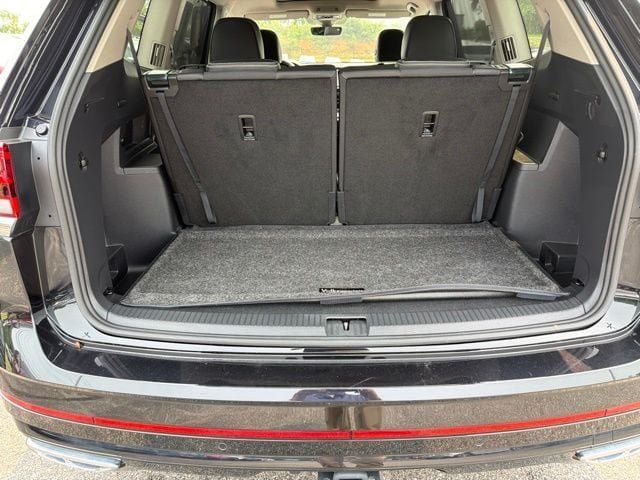 Certified 2026 Volkswagen Atlas SEL Premium R-Line AWD/4WD image 23