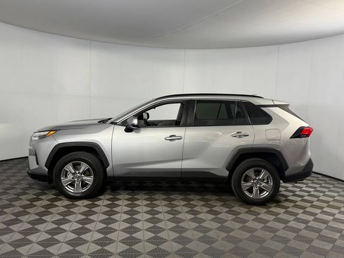 Used 2024 Toyota RAV4 XLE w/ Convenience Package FWD image 8