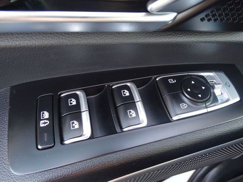 Used 2023 Kia Telluride EX image 23