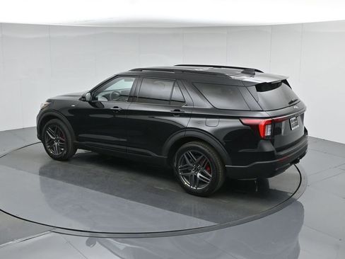New 2026 Ford Explorer ST-Line w/ ST-Line Street Pack image 42