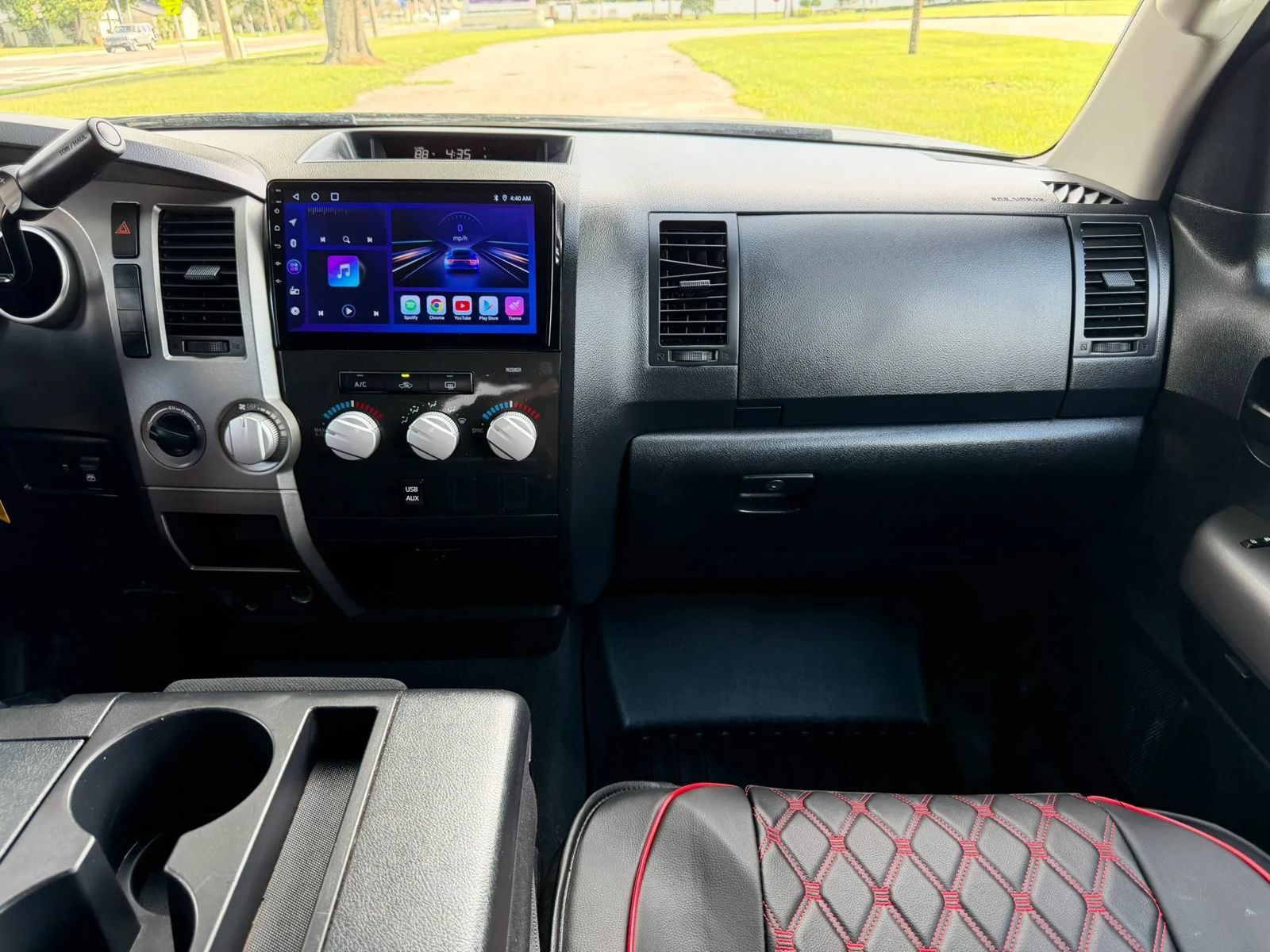 Used 2013 Toyota Tundra 4x4 CrewMax w/ Tow Pkg image 15