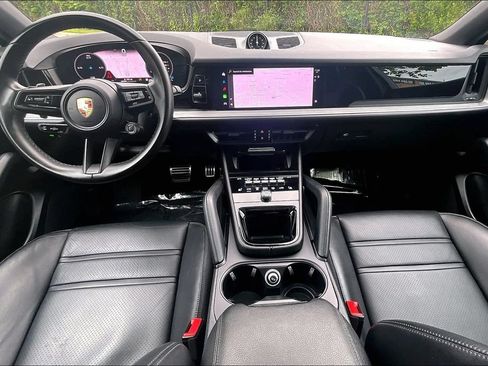 Used 2024 Porsche Cayenne S AWD/4WD image 20