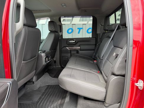 Used 2021 Chevrolet Silverado 2500 LTZ w/ LTZ Convenience Package AWD/4WD image 17