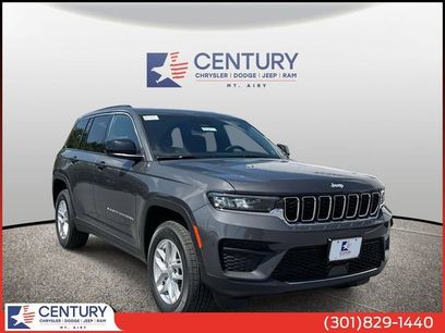 New 2025 Jeep Grand Cherokee Laredo X w/ Luxury Tech Group I