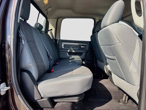 Used 2017 RAM 3500 Big Horn AWD/4WD image 27