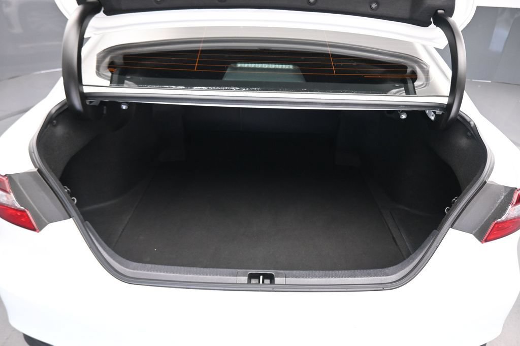 Used 2021 Toyota Camry LE FWD image 42