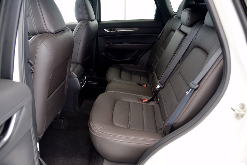 Certified 2025 MAZDA CX-5 Signature AWD/4WD image 28