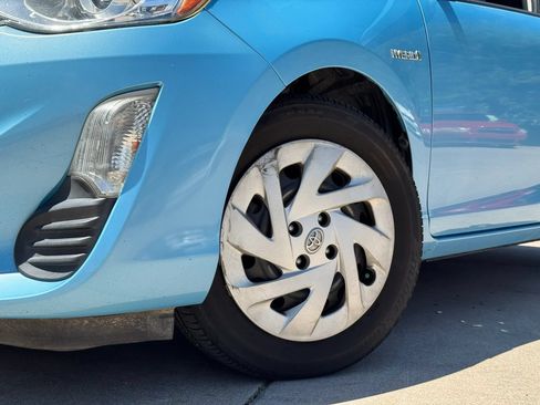 Used 2016 Toyota Prius C One FWD image 53