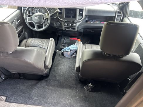 Used 2021 RAM 5500 SLT w/ Quick Order Package 2YG SLT AWD/4WD image 10