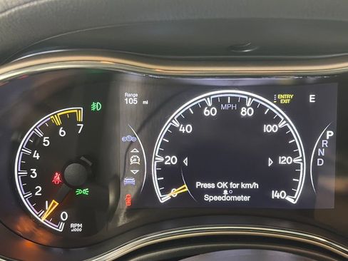 Used 2016 Jeep Grand Cherokee Overland image 15