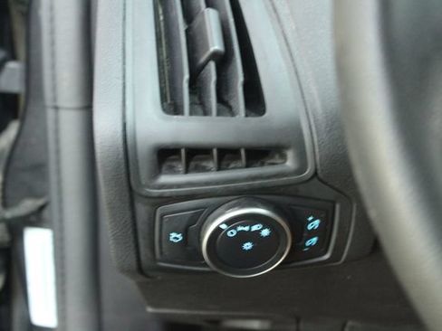 Used 2018 Ford Focus S FWD image 15