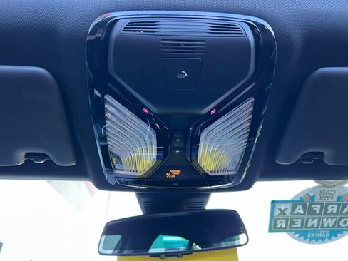 Used 2023 BMW 330i Sedan w/ Driving Assistance Package image 34