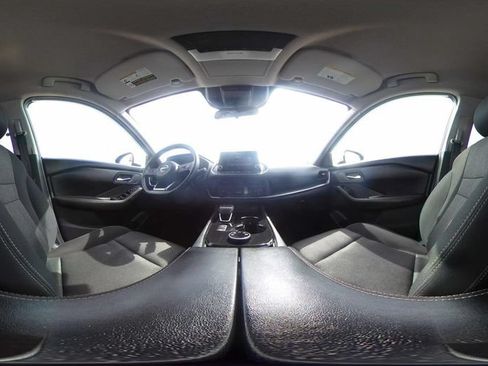 Used 2024 Nissan Rogue SV AWD/4WD image 15