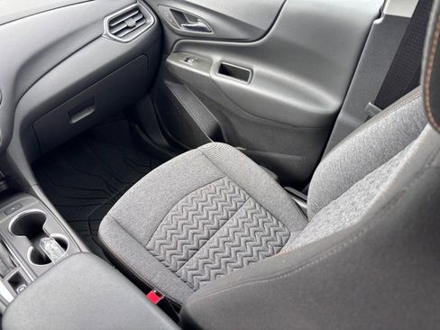 Certified 2024 Chevrolet Equinox LT w/ LPO, Floor Liner Package FWD image 14