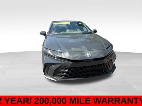 Used 2026 Toyota Camry SE FWD image 10